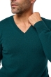 Cashmere men v necks tor first vert emeraude l