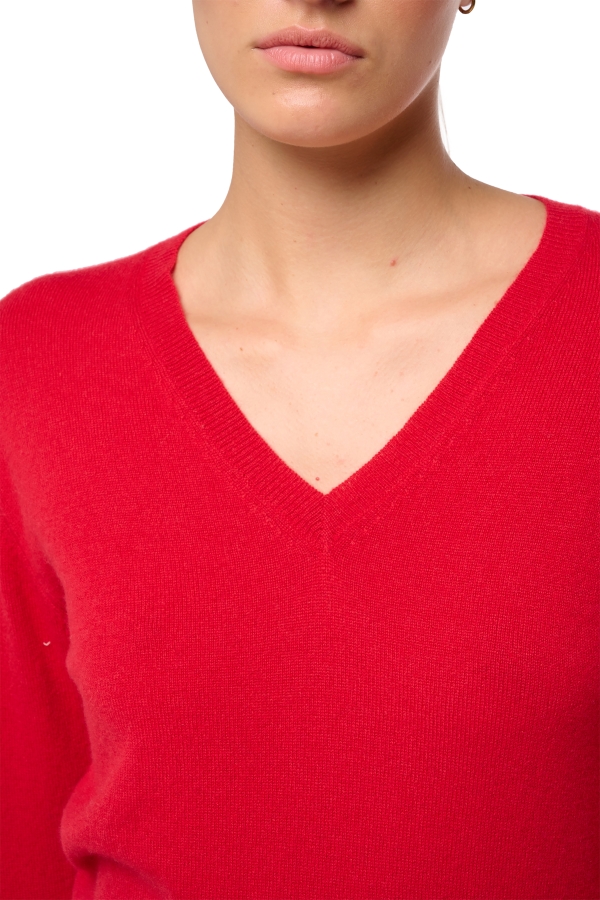 Cashmere ladies basic sweaters at low prices tessa first deep red l