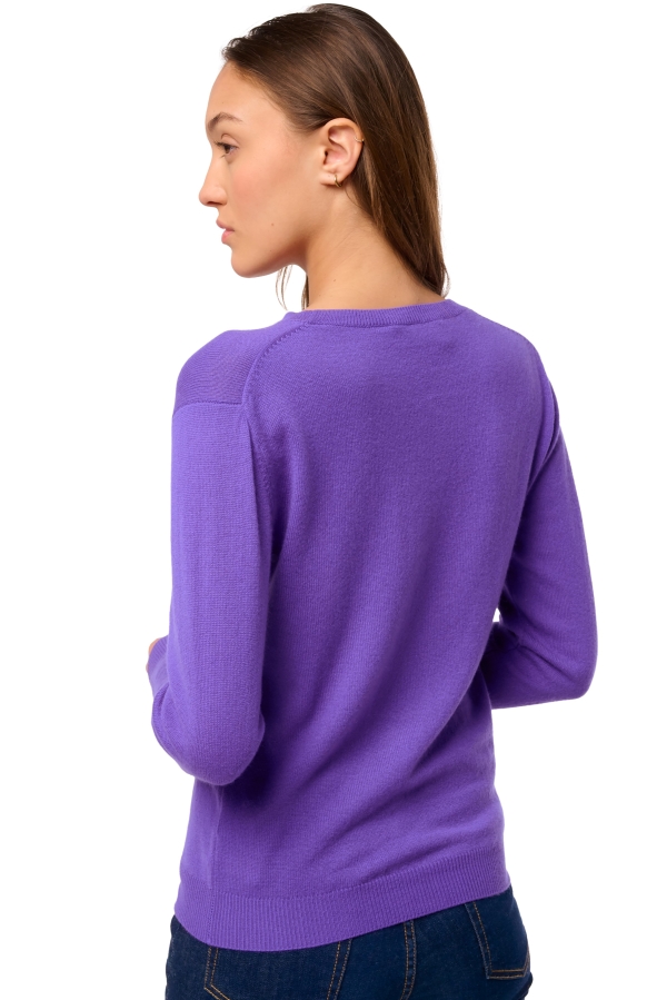 Cashmere ladies round necks thalia first regent l