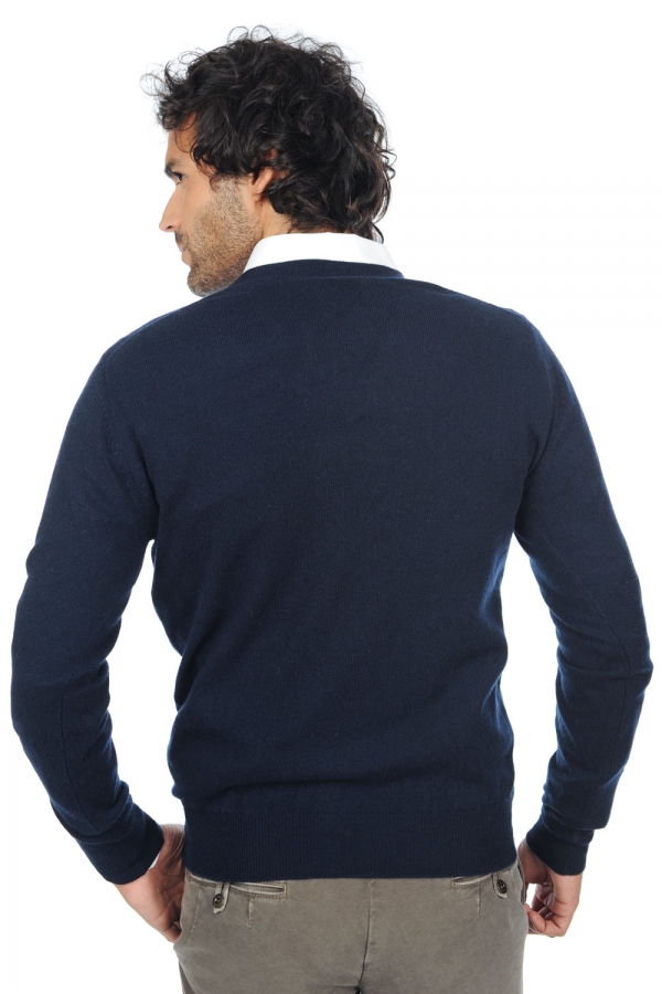 Cashmere men basic sweaters at low prices tor first dress blue m