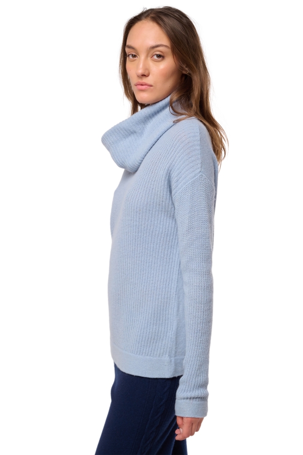 Yak ladies roll neck zenica sky blue m