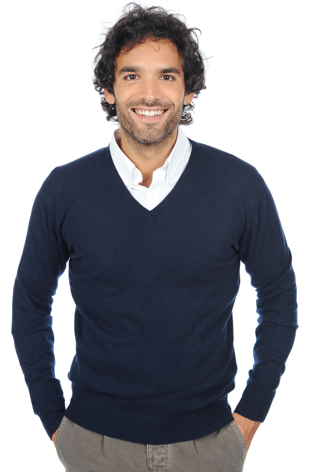 Cashmere men basic sweaters at low prices tor first dress blue m