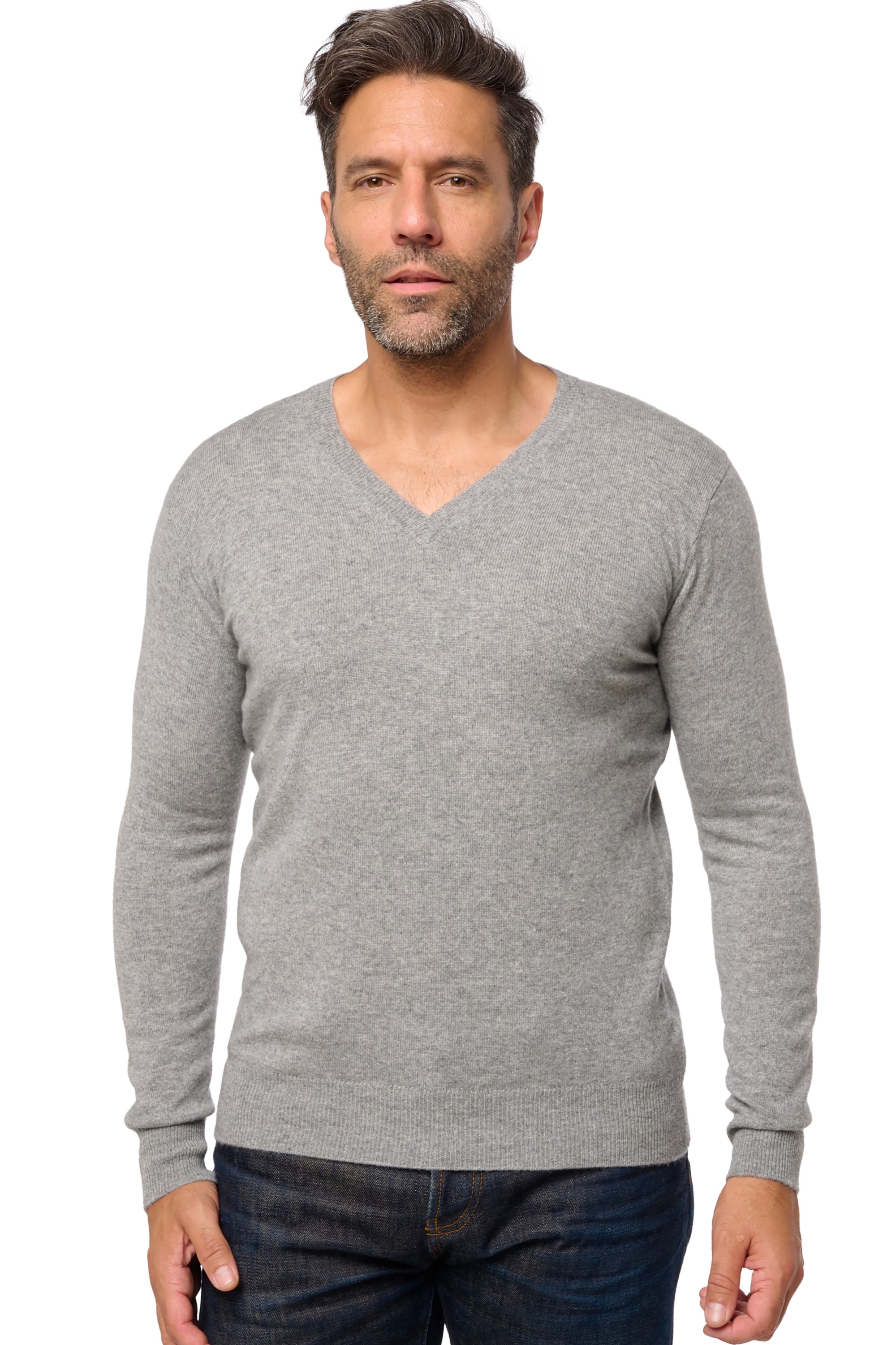 Cashmere men basic sweaters at low prices tor first husky l